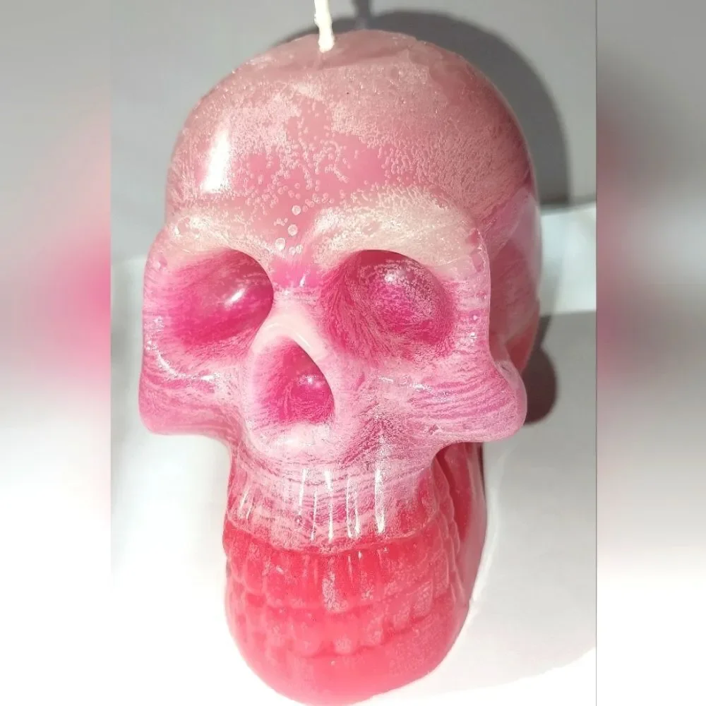Hand crafted limited edition from our Raging skull candle collection